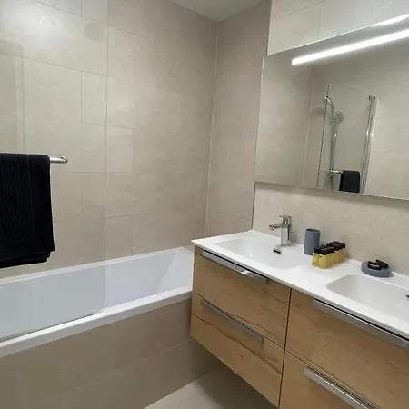 Apartment Le Bois Gentil - Grand Familial, Proche De Geneve Et Du Palexpo